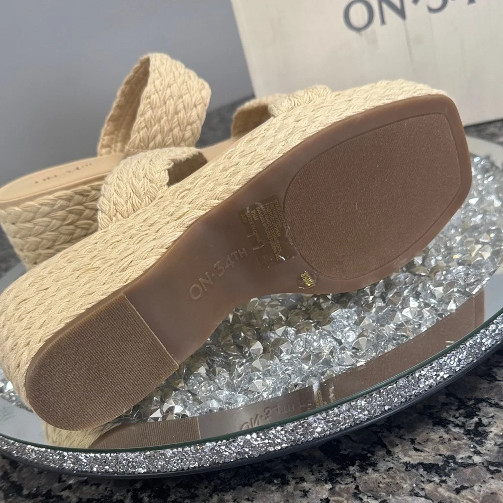 ON 34th natural raffia Beige Woven platform wedge Sandals NEW 9.5